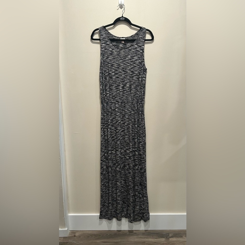 Merona Black and Gray Patterned Maxi Skirt